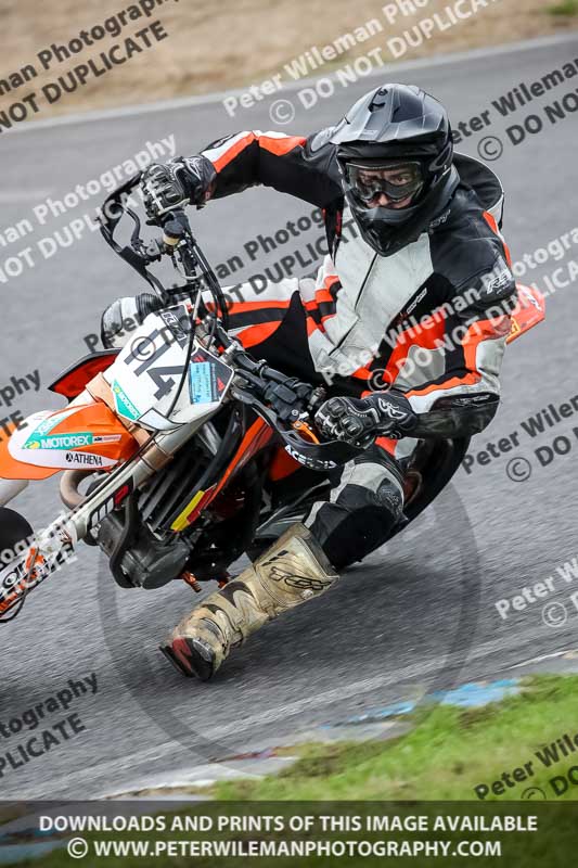 enduro digital images;event digital images;eventdigitalimages;lydden hill;lydden no limits trackday;lydden photographs;lydden trackday photographs;no limits trackdays;peter wileman photography;racing digital images;trackday digital images;trackday photos